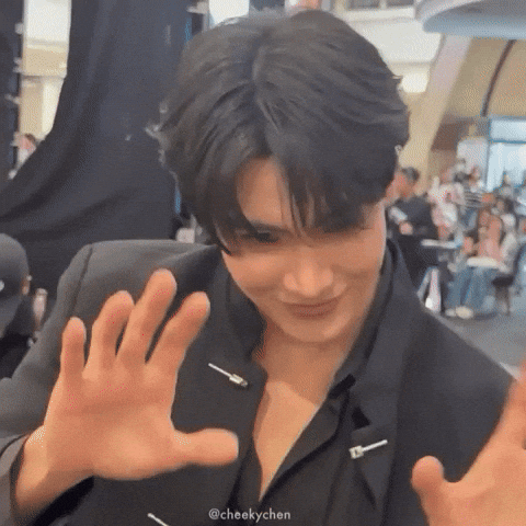 Cutie Waving GIF