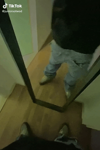 Werwrrwrw GIF