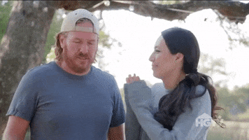 fixer upper kiss GIF by HGTV Canada