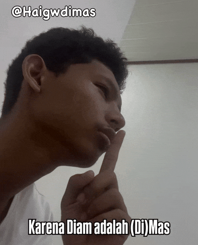 Mas GIF