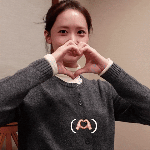 Yoonaheart GIF