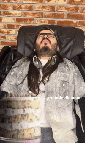 Pasta Kendinemuzisyen GIF
