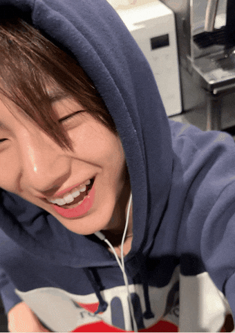 Juhoon 豬豬 GIF