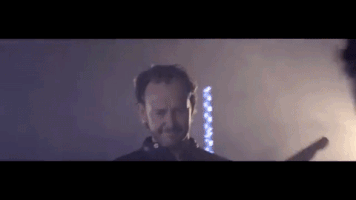 200.gif?cid=fc005b080e9d0b465dfcdd6d7c3528618bee1f8d4bcf7356&rid=200.gif&ct=g