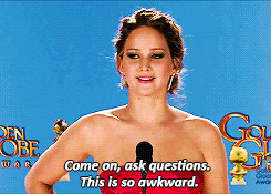Jennifer Lawrence zegt op een sollicitatiegesprek: 'Come on, ask questions. This is so awkward.'