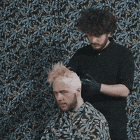 ZeedoShop-eating-just-a-little-bit-dimitris-bats-86wy5vVRHAykimirRG