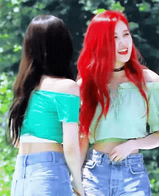 Jennie GIF