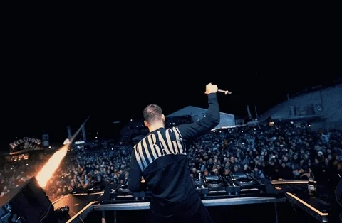 live music dance GIF by Mike Williams