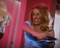 hit-folle-frapper-8FZh0Mzj9fE2Q8fGq1