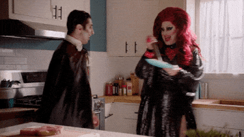 Scared Drag Queen GIF by PT Media