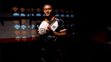 Stefano Utoikamanu GIF by Wests Tigers