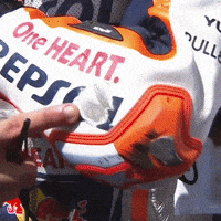 motogp-crazy-crash-8vWXN6HwWwSPMuiIcY
