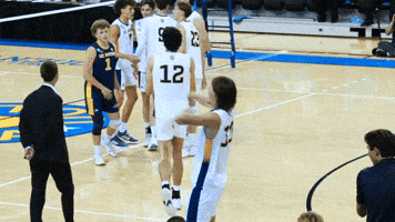 Uc Irvine Goodbye GIF by UCI Athletics