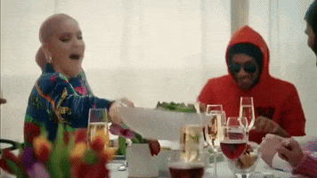 200.gif?cid=fc005b08fe329dacd764bf6af79e46beb2c5bf1f8f453c33&rid=200.gif&ct=g