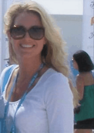 Jeannine Duchateau GIF