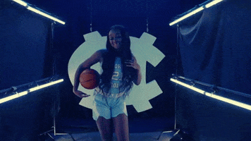200.gif?cid=fc005b0891b9b18c9335a7d6b822f039a02d7bcc56bef0c4&rid=200.gif&ct=g