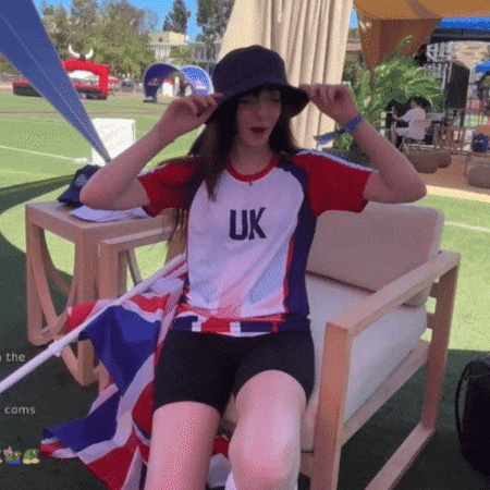 Beautiful Girl GIF
