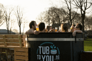 tubtoyou hot tub hottub bubbelbad mobielehottub GIF