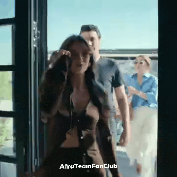 Star Diva GIF