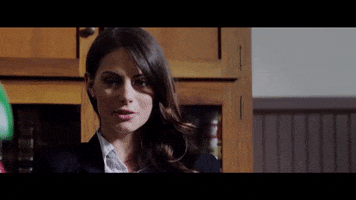 Juliavoth GIF