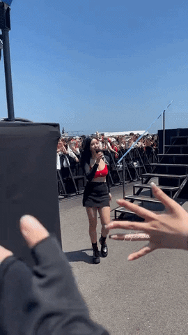 권은비 GIF