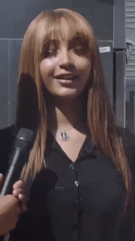 Pinkpantheress GIF
