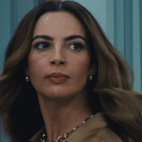 Apple Telenovela GIF by Nido de Villanas