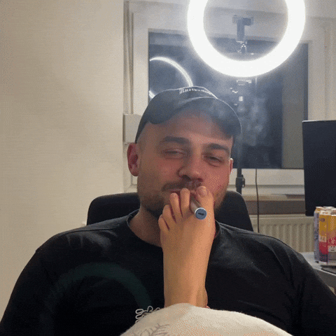Niki8Einhalb GIF
