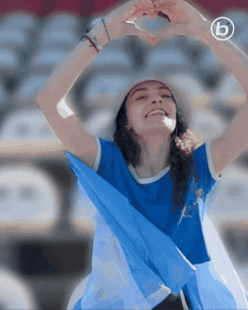 Silencio GIF by bplay.bet.ar
