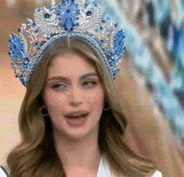 Ignacia Fernández GIF