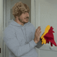 yann-darwin-funny-bravo-denis-brogniart-F6te7PODnT8Z3kEVl7