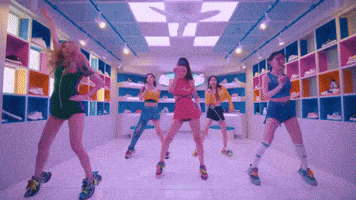 Dance Sneakers GIF by ITZY