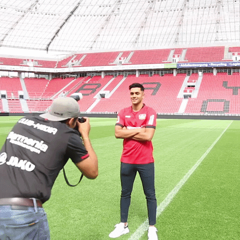 Signing Nadiem Amiri GIF by Bayer 04 Leverkusen