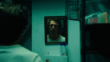 Worrying Jeremy Allen White GIF by The Bear