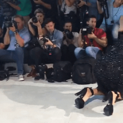 kellylawler bella hadid GIF