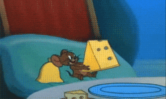 eating mouse cheese tom and jerry