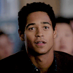 Alfie Enoch S GIFs - Get the best GIF on GIPHY