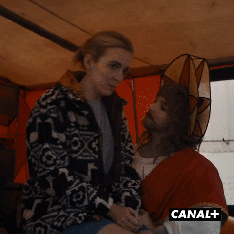 Killing Eve Cheer GIF by CANAL+