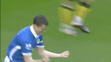 200.gif?cid=fc005b0868f7ecd8f21dc6cf312a1d0fb2712ce09f0c3ec9&rid=200.gif&ct=g