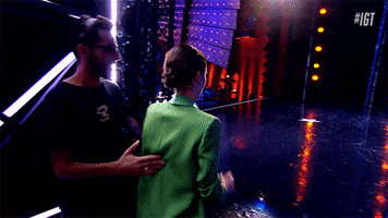 200.gif?cid=fc005b08512c4bd0a0195f2020dae58869f9c42313673908&rid=200.gif&ct=g
