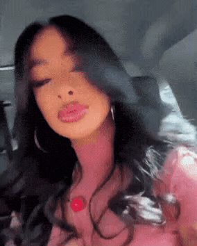 Mood Yailin GIF