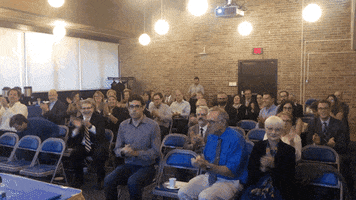 College Applause GIF by Hofstra University