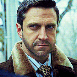 raul esparza