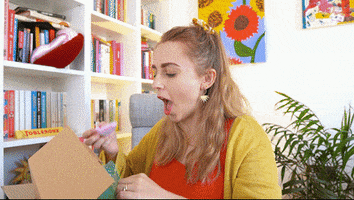 Candles Hannah GIF by HannahWitton