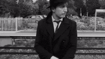 Alfred Hitchcock Play GIF by thebarntheatre