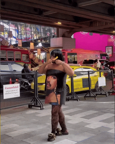 giphy.gif?cid=9b38fe91zi6ncch1ufqgy7srrmijwxmg71yfgjkdhg7098e4&ep=v1_gifs_username&rid=giphy.gif&ct=g