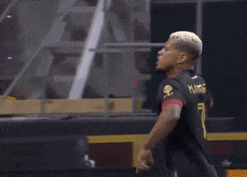 200.gif?cid=fc005b0853694fbabf9a811056f15f539943d4d6d3a8616a&rid=200.gif&ct=g