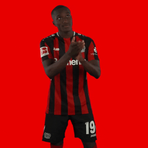 Moussa Diaby Applause GIF by Bayer 04 Leverkusen