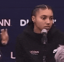Azzi Fudd GIF