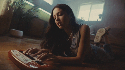 Piano Drivers License GIF by Olivia Rodrigo - Find & Share on GIPHY